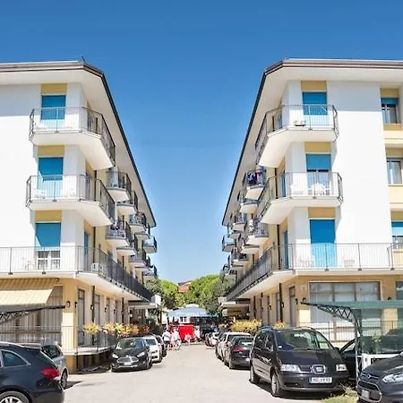 Hotel Azzorre 3*