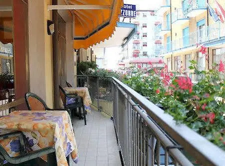 Hotel Azzorre 3*