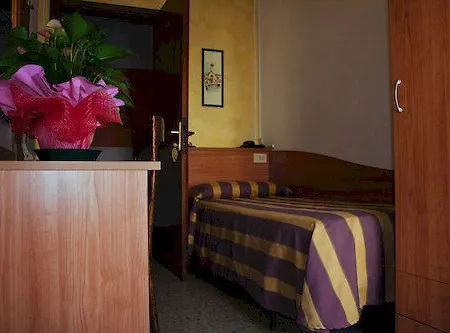 Azzorre Hotell 3*